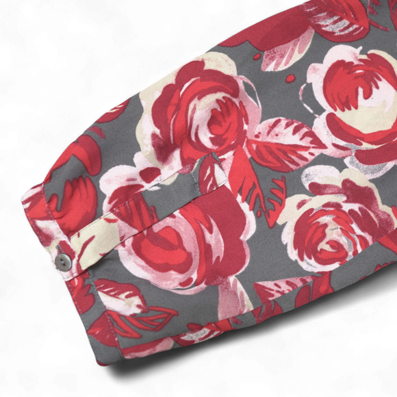 NYDJ Red Rose Pleated V-Neck Button-Down Blouse Sz M | 3/4 Sleeve, Romantic Chic - Picture 11 of 15